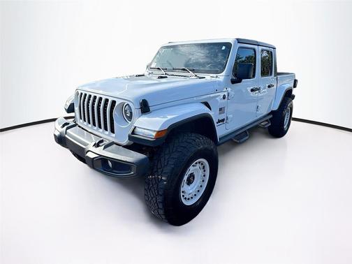 2022 Jeep Gladiator Sport S