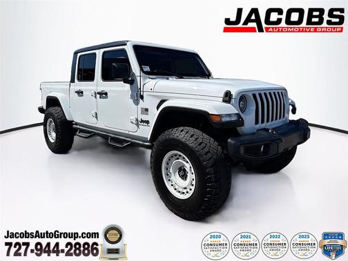 2022 Jeep Gladiator Sport S