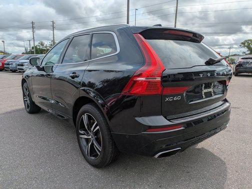 2018 Volvo XC60 T6 R-Design
