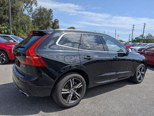2018 Volvo XC60 T6 R-Design