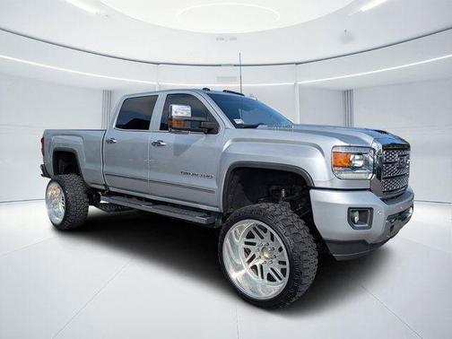2019 GMC Sierra 2500 Denali