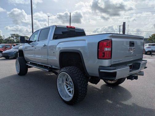 2019 GMC Sierra 2500 Denali