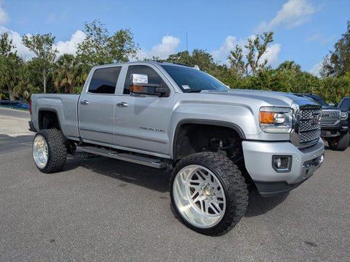 2019 GMC Sierra 2500 Denali