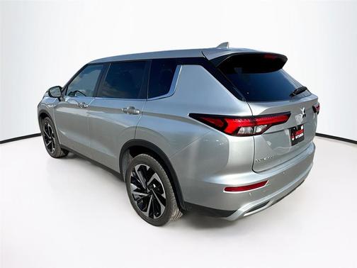 2024 Mitsubishi Outlander SE 2.5 2WD