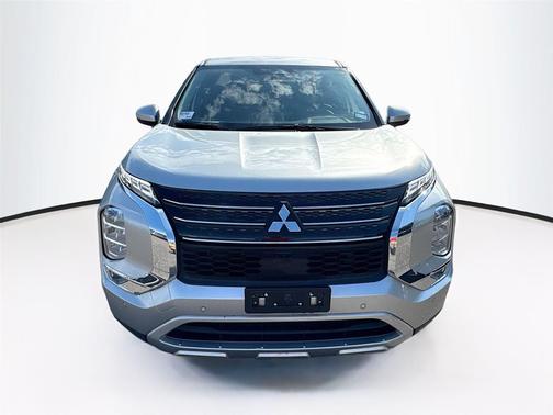 2024 Mitsubishi Outlander SE 2.5 2WD