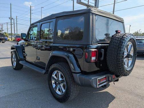 2019 Jeep Wrangler Unlimited Sahara
