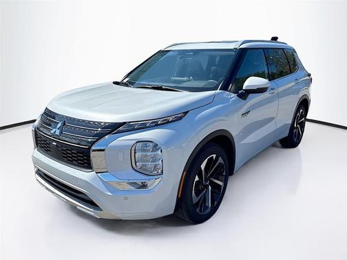 2025 Mitsubishi Outlander PHEV SEL