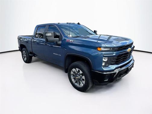 2025 Chevrolet Silverado 2500 Custom