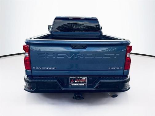 2025 Chevrolet Silverado 2500 Custom