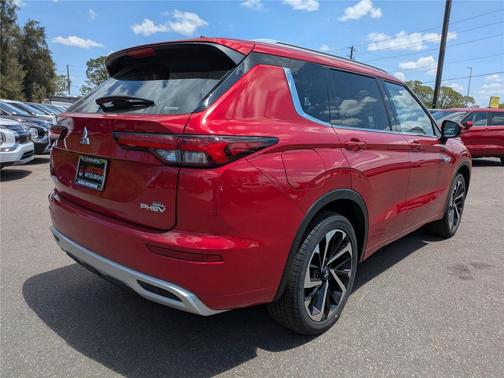 2025 Mitsubishi Outlander PHEV SEL