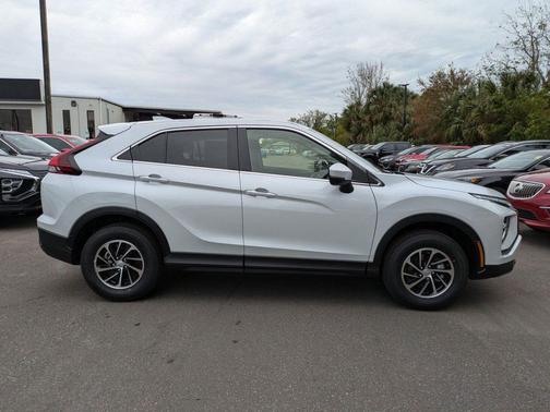 2025 Mitsubishi Eclipse Cross ES