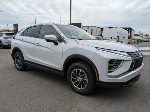 2025 Mitsubishi Eclipse Cross ES