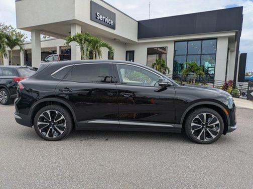 2024 VinFast VF 8 Plus