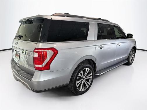 Iconic Silver Metallic 2021 Ford Expedition Max XLT