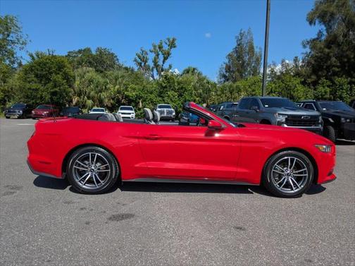 2017 Ford Mustang EcoBoost Premium