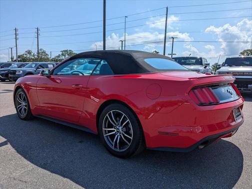 2017 Ford Mustang EcoBoost Premium