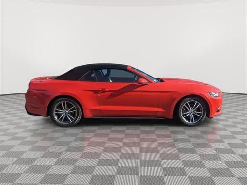 2017 Ford Mustang EcoBoost Premium