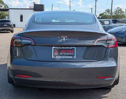 2023 Tesla Model 3 Standard Range