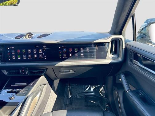 2025 Porsche Cayenne Cayenne Turbo E-Hybrid