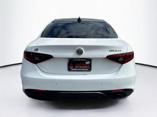 2021 Alfa Romeo Giulia Ti