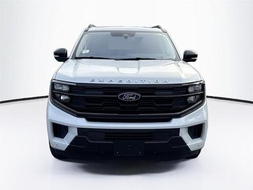 2025 Ford Expedition Max Active 4x4