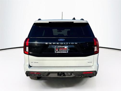 2025 Ford Expedition Max Active 4x4