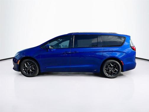 2018 Chrysler Pacifica Touring-L
