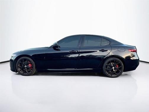 2020 Alfa Romeo Giulia Sport