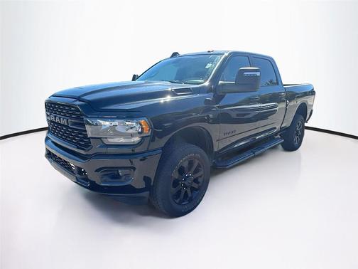 2024 RAM 2500 Big Horn Crew Cab 4x4 6'4' Box
