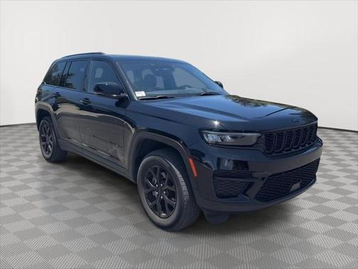 2024 Jeep Grand Cherokee Altitude