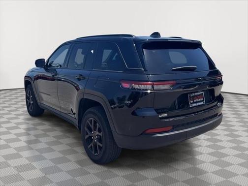 2024 Jeep Grand Cherokee Altitude