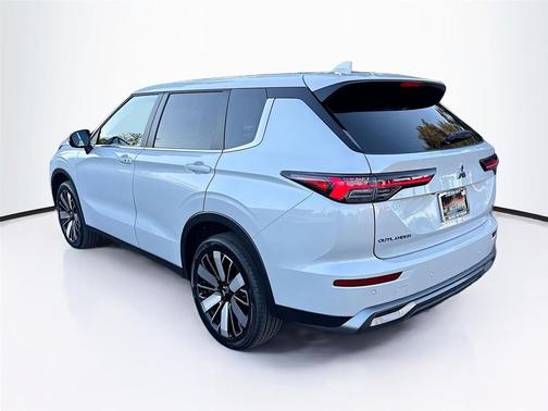 2025 Mitsubishi Outlander SE 2.5 2WD