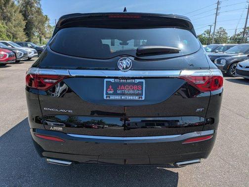 2023 Buick Enclave Essence FWD