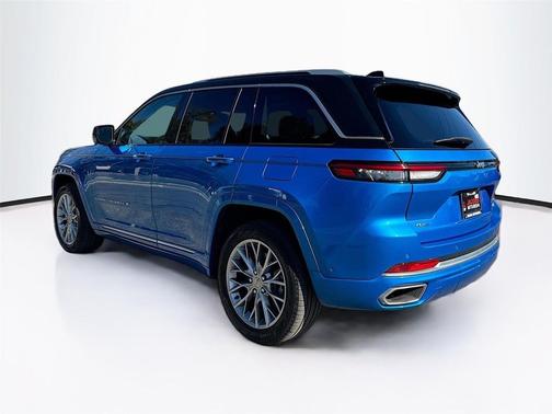 2022 Jeep Grand Cherokee 4xe Summit