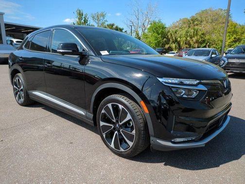 2025 VinFast VF 8 Plus