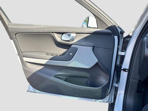 2023 Polestar 2 Long Range Dual Motor