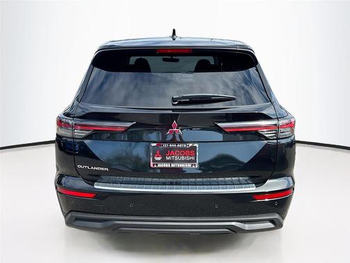 2026 Mitsubishi Outlander ES 2.5 2WD