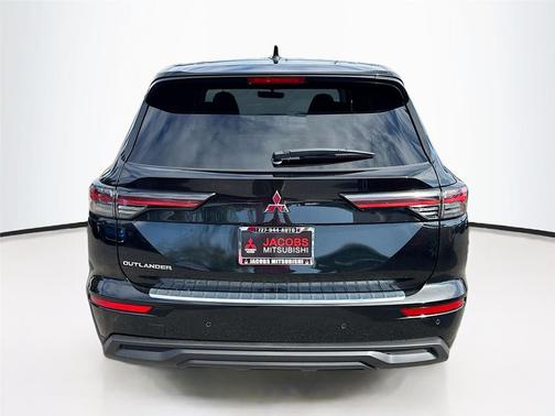 2026 Mitsubishi Outlander ES 2.5 2WD