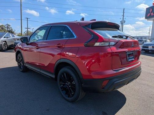 2025 Mitsubishi Eclipse Cross LE
