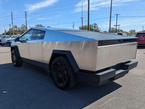 2024 Tesla Cybertruck All-Wheel Drive