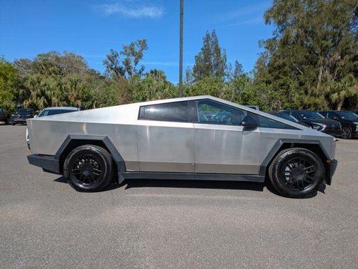 2024 Tesla Cybertruck All-Wheel Drive