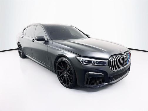 2020 BMW 740 740i