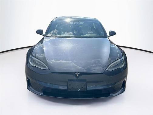 2022 Tesla Model S Plaid