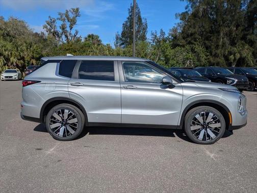 2025 Mitsubishi Outlander SE 2.5 2WD