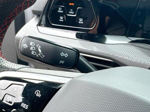 2024 Volkswagen Golf GTI 1.4T TSI