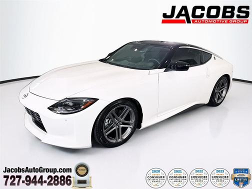 Pearl White Tricoat/Super Black 2025 Nissan Z Sport Automatic Transmission