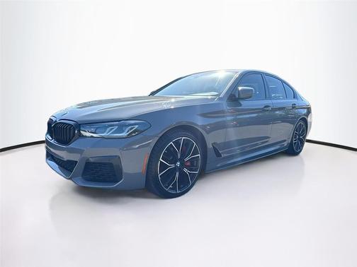 2021 BMW 540 540i