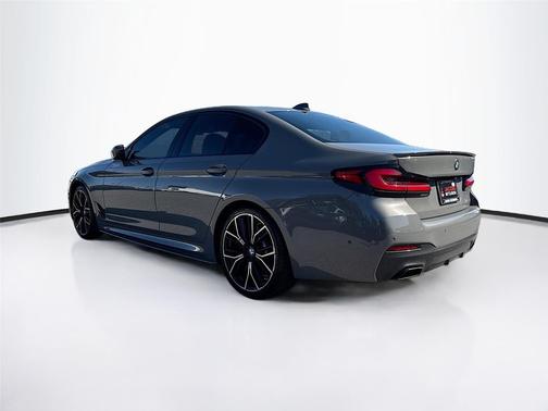 2021 BMW 540 540i