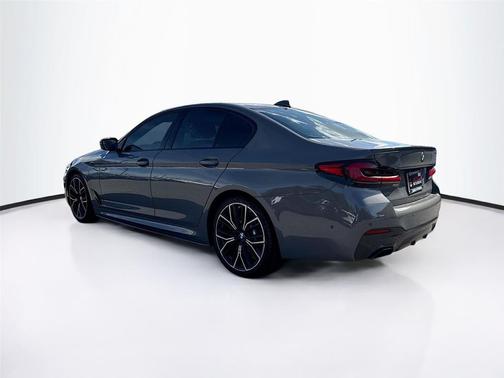 2021 BMW 540 540i