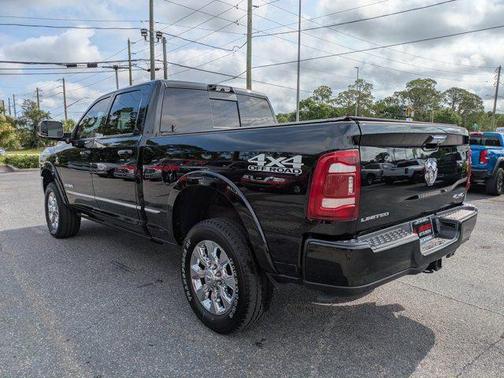 2021 RAM 2500 Limited Crew Cab 4x4 6'4' Box
